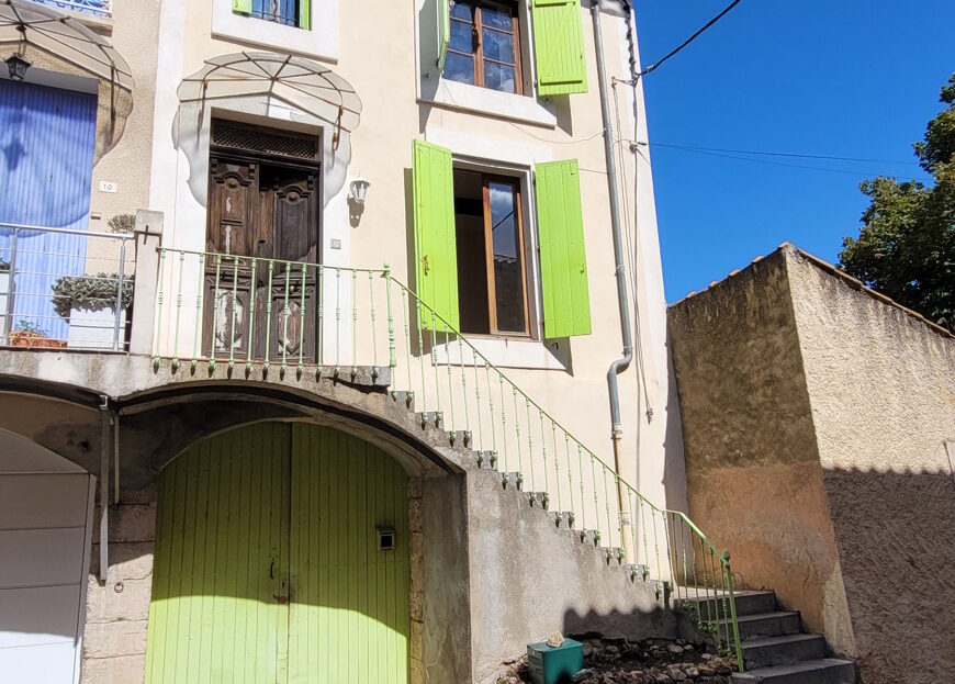 House in Autignac - view 1